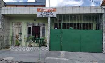 Imagem 7: CASAS GEMINADAS Casa com 4 dormitórios