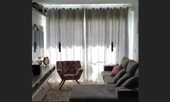 Imagem 4: Particular, Wanda Brasil ao lado do Anashopping