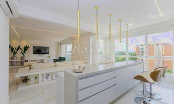 Imagem 6: APARTAMENTO EM CURITIBA, com 3 quartos (3 suítes), com área de 244,58 m² e 4 vagas de gara