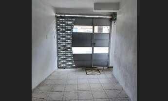 Imagem 2: Casa à Venda contendo 04 cômodos e garagem, em Guaianases