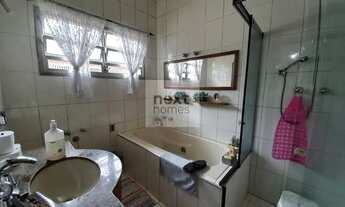 Imagem 7: Sobrado isolado bem localizado com 3 dormitórios, suíte , 5 vagas e piscina