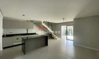 Imagem 2: Sobrado em Rua Paulista - Centro - Balneário Piçarras/SC