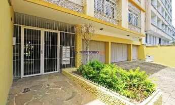 Imagem 2: Apartamento em Porto Alegre, no bairro Petrópolis, com 3 dormitório(s), e 3 banheiros, à v