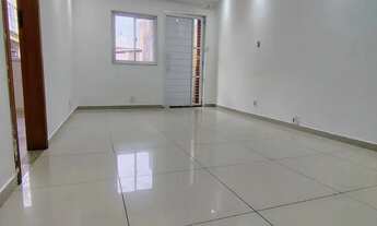 Imagem 5: Sobrado para aluguel tem 70 metros quadrados com 2 quartos