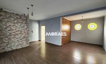 Imagem: Casa com 4 dormitórios para alugar, 256