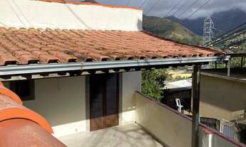 Imagem 3: Imóvel para aluguel com 60 metros quadrados com 2 quartos em Cascatinha - Petrópolis - RJ