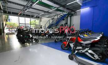 Imagem: Galpão na Henrique Schauman com 941 m²