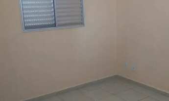 Imagem 4: Apartamento na Vila Xavier com dois dormitórios, sala, cozinha e banheiro