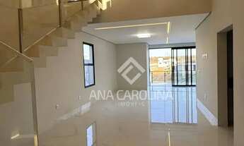 Imagem 3: Casa à Venda com Vista para a Serra no Condomínio Diamond