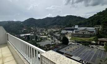 Imagem: Alugo Cobertura duplex Bingen vista de frente