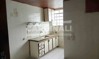 Imagem 4: Apartamento com excelente localização, próximo a supermercados e comércios