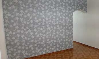 Imagem: CASA ESPAÇOSA COM 5 CÔMODOS E A 3 MINUTOS