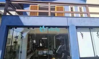 Imagem: Casa de Condomínio com 2 suítes, 4 vagas