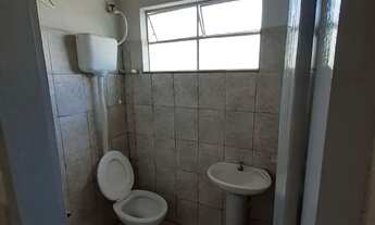 Imagem 3: Alugo kitnet com Quarto, Cozinha, Banheiro, Lavanderia, tudo independente