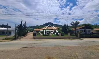 Imagem 2: Casa de Alvenaria - Venda - 300m2 - semi mobiliada - piscina - alto padrão - Avenida Colom