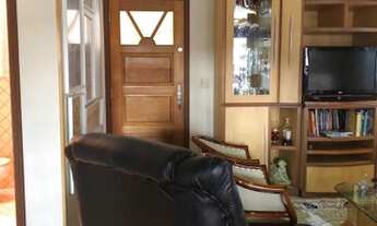 Imagem 7: Casa muito confortável com área gourmet e piscina . Aceita proposta