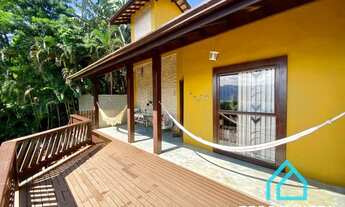 Imagem 2: Casa a venda com piscina no alto do Itaguá ( vista para o mar ) Ubatuba SP