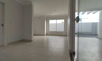 Imagem 6: Casa no bairro Canadá com 1 suíte, 2 quartos e 2 vagas de garagem