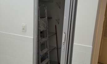 Imagem 3: Apartamento para venda com 74 metros quadrados com 2 quartos em Leblon - Rio de Janeiro