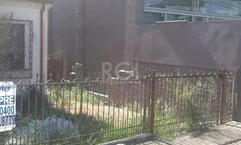 Imagem 3: Casa de 4 dormitórios na Av. Teresópolis bairro Teresópolis