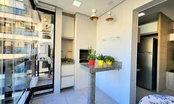 Imagem 6: Apartamento para locação anual na praia de Pitangueiras, sacada gourmet, 02 dormitórios, 0