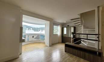 Imagem 3: Cobertura para venda possui 160 metros quadrados com 4 quartos em Itacorubi - Florianópoli