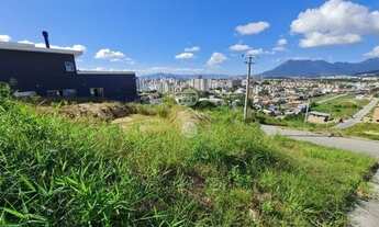 Imagem 2: Terreno com 422 M2