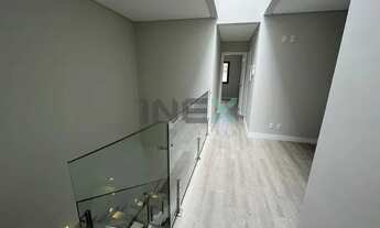 Imagem 7: Sobrado novo e moderno localizado no Bairro Lídia Duarte em Camboriú - SC!