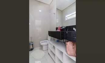 Imagem 6: Cód.: 13479 - Casa de 255m² com 03 dormitórios e planejados com piscina, 03 vagas de garag