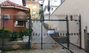 Imagem: Casa em Condomínio Fechado. Próximo à