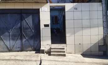 Imagem: Vendo uma casa ou troco em carro também