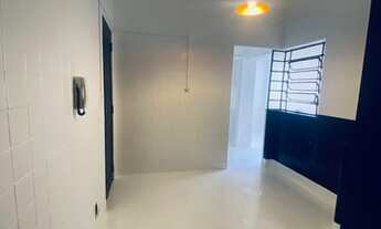 Imagem 2: Apto em Sta. Cecília, 200 m², 4 quartos (1 suite), 2 banheiros, sala, home office, ed. déc