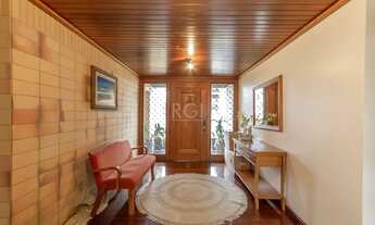 Imagem 6: Casa à venda - 500m², 6 dormitórios, 8 vagas, 1 suite, no bairro Menino Deus, em Porto Al