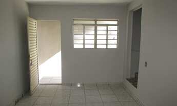 Imagem 2: Casa para aluguel tem 100 metros quadrados com 3 quartos