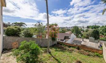 Imagem 7: Enorme casa DESOCUPADA no miolo do Três Figueiras