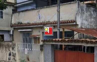 Imagem 4: Vendo casa em Olaria, ótima rua, excelente ponto, preço baixinho, 210m² de terreno e 117m²