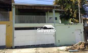 Imagem 2: Casa lote inteiro 250m² - 03 dorms (01 ste.) - Bosque dos Eucaliptos