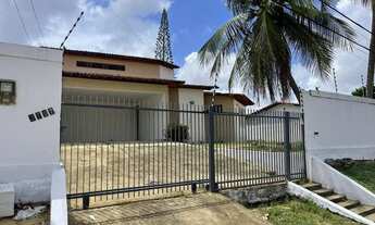 Imagem: Casa para aluguel e venda possui 418 metros