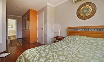 Imagem 6: Sobrado para venda possui 238 metros quadrados com 3 quartos em Planalto Paulista - São Pa