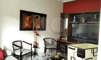 Imagem 3: No coração de São Cristóvão na melhor localização,apartamento em três dormitórios todo ref