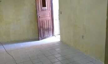 Imagem 2: ALUGO QUITINETE ( QUARTO / WC