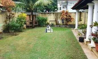 Imagem 2: Casa com 4 quartos à venda, 341 m² por R$ 2.500.000 - São Francisco - Niterói/RJ