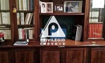 Imagem 7: Excelente apartamento de 4 quartos, 1 suíte, 2 banheiros, 1 vaga, andar alto com vista na