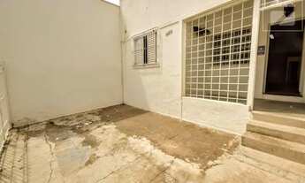 Imagem 4: Casa Comercial com 150 m² e 5 salas para Locação em Cambui