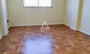 Imagem 7: Privilégio Imóveis Vende: Apartamento com 2 Quartos e 1 banheiro, 96 m²