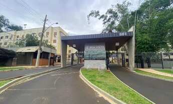 Imagem: Amplo apartamento com 3 quartos em condomínio