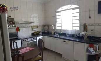 Imagem 5: Sobrado com 3 dormitórios à venda, 335 m² por R$ 900.000 - Solar dos Lagos - São Lourenço