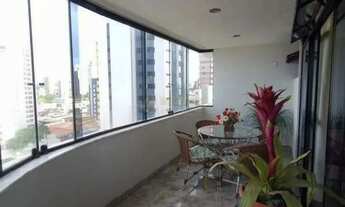 Imagem 2: Viva com conforto e sofisticação neste apto de 195 m², 3 suítes + escritório no coração do