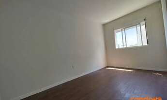 Imagem 6: Apartamento com 2 dormitórios para alugar, 52 m² por R$ 1.360,00/mês - Chapéu do Sol - Por