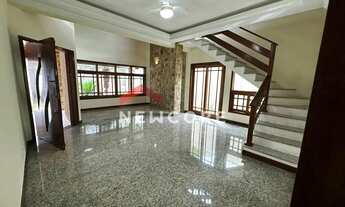 Imagem 2: Sobrado em Rua Doutor Aldemar de Moura Resende - Vila Resende - Caçapava/SP